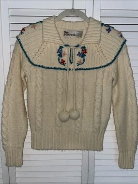 Vintage The Peacock Cream Cable-Knit Sweater with Embroidered Collar